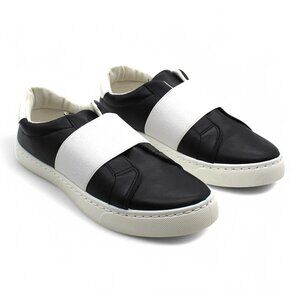 Journee Collection black/white Slip-on Shoe